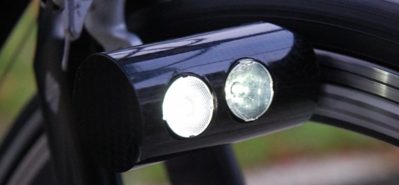 Contactless dynamo cheap bike light